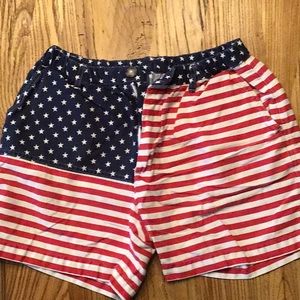 Chubbies American Flag shorts men’s med 5” inseam
